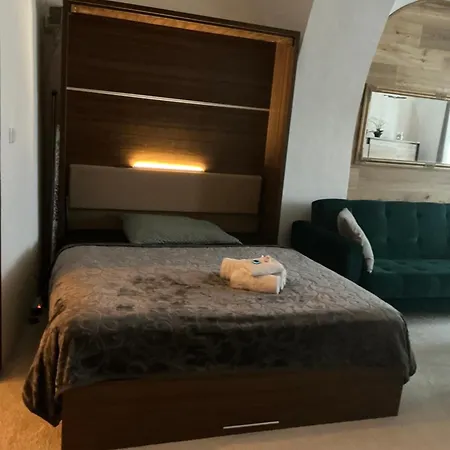 Na Namesti Apartman