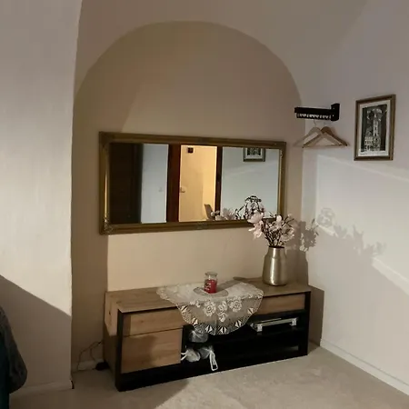 Na Namesti Apartment *